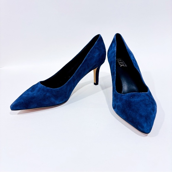 LE CHÂTEAU Navy suede high heels shoes - Picture 6 of 8